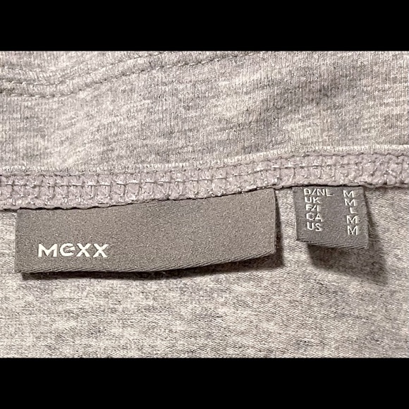 LIKE NEW MEXX LACE TRIMMED SPAGHETTI STRAP TOP/CAMISOLE TWO TONE GREY Sz M - Picture 5 of 5